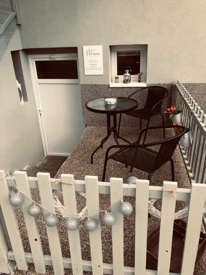 Apartmanek Patricie Room With Kitchenette Suitable For 2 Adults And 2 Children ミクロフ エクステリア 写真